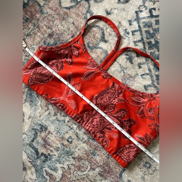 NWOT Beyond Yoga Orange Paisley Sports Bra Size L - Picture 4 of 8